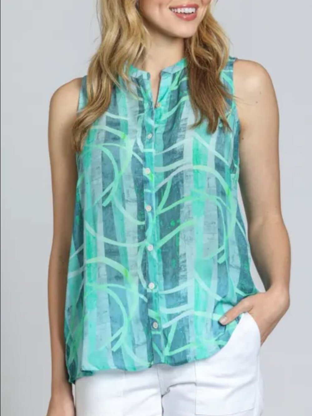 APNY BUTTON UP TANK IN”SEAGLASS TIDES” GREEN AND BLUE ABSTRACT PRINT BLOUSE XS